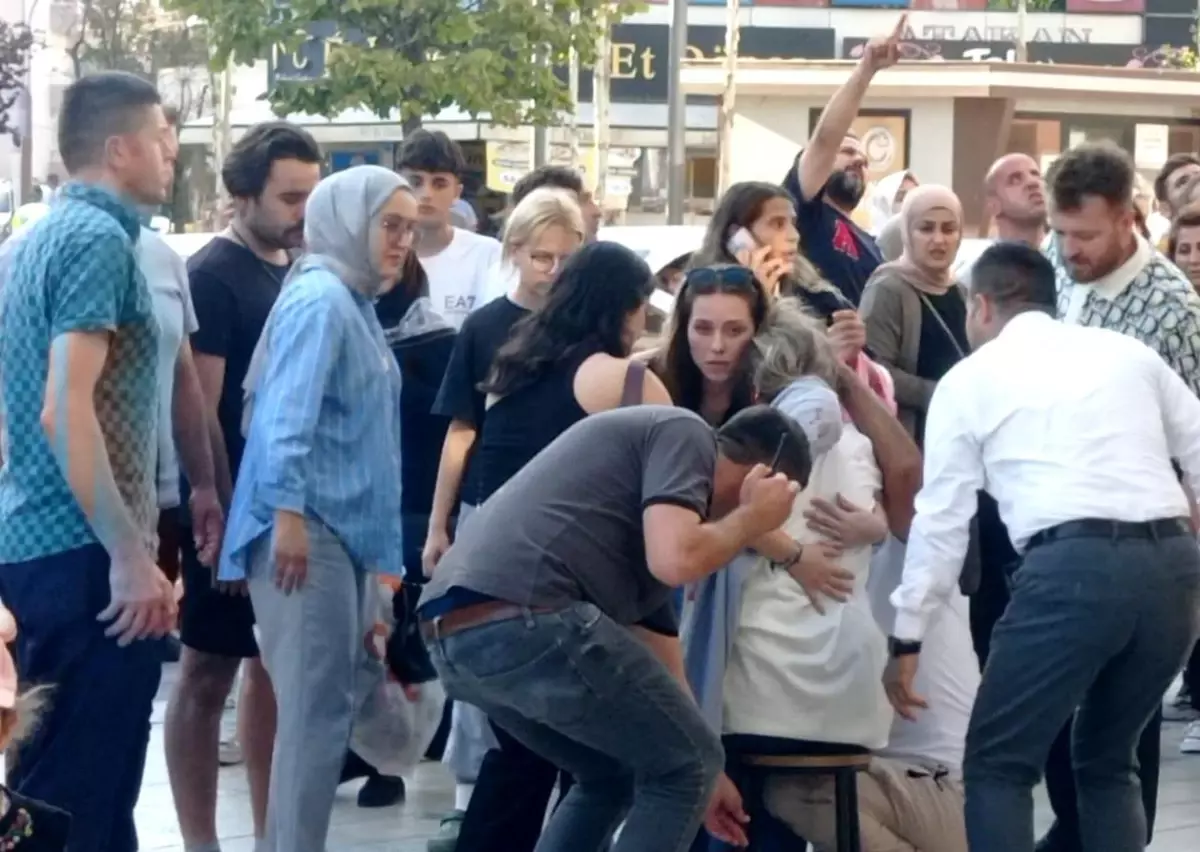 Çerkezköy’de Beton Parçası Düşmesi: Anne ve Kızı Yaralandı