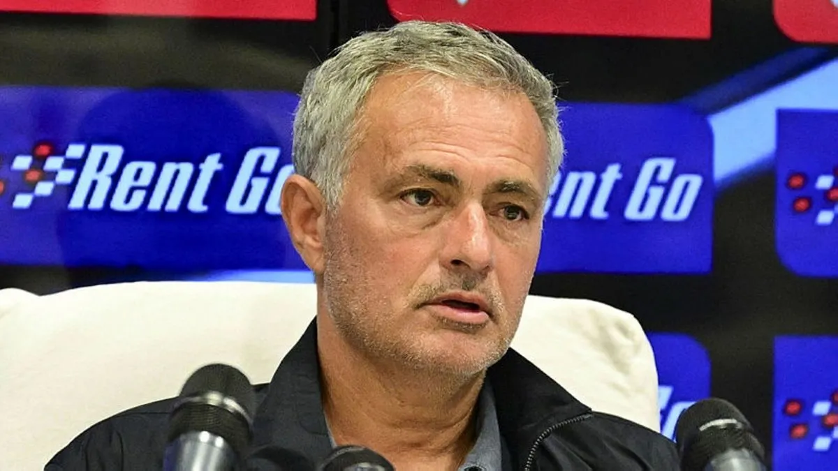 FENERBAHÇE HABERLERİ: Jose Mourinho’dan sağ bek talebi! Devre arası çalışmaları erken başladı