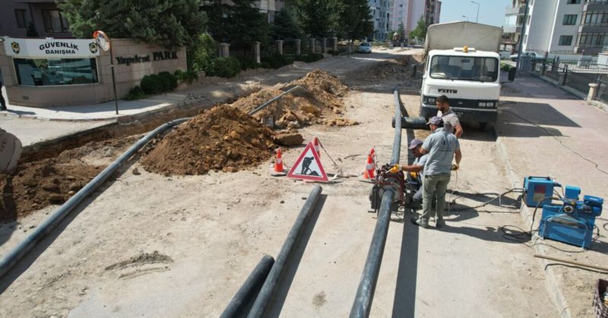 Niğde Belediyesi’nden “Her Apartmana Hidrofor ve Su Deposu Projesi”